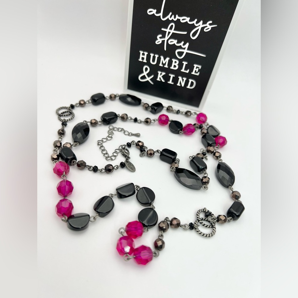LIA SOPHIA NECKLACE